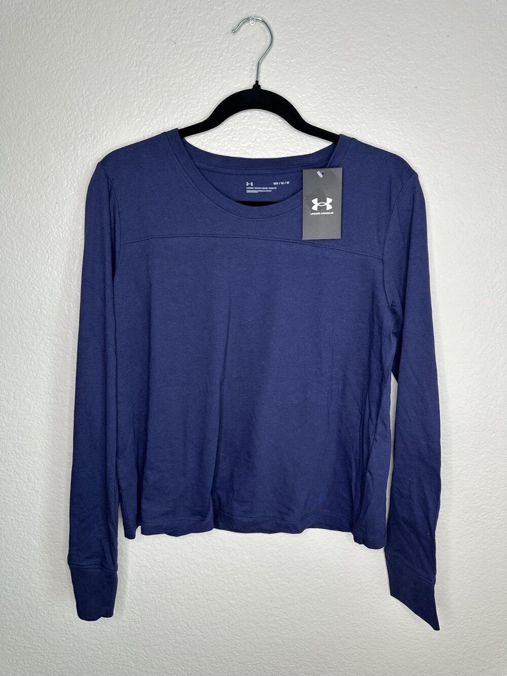 Under Armour Shirt Womens Medium Blue Long Sleeve Crewneck Athletic Logo Top
